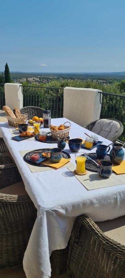 Corniche du Paradis Roquebrune-sur Argens Extérieur photo